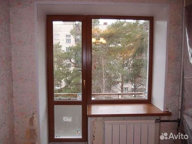 Балконная дверь и балконы