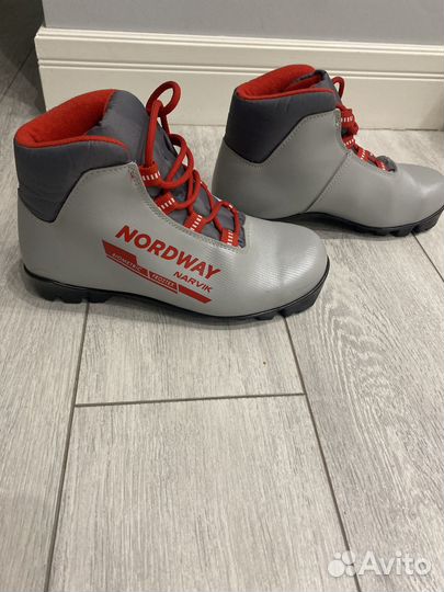 Лыжные ботинки беговые