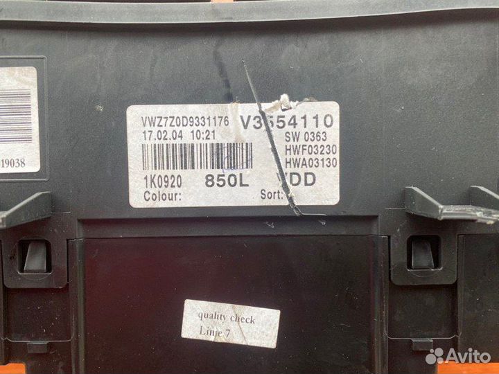 Панель приборов Vw Golf 5 BKC 2005