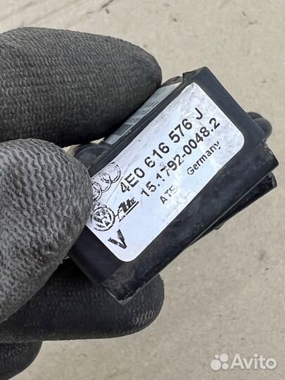 Датчик ускорения Audi A8 D3/4E 2008