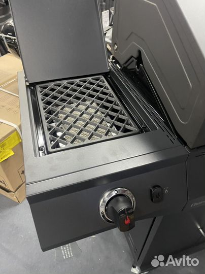 Гриль Char-broil Perfomance Power Edition 3B