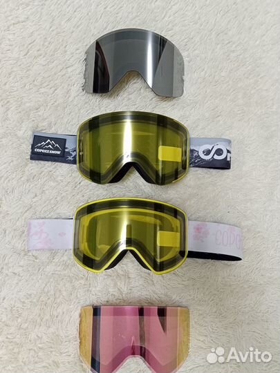 Горнолыжная маска магнитная + сменная линза