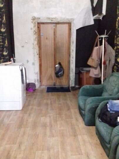 Комната 16,8 м² в > 9-к., 1/4 эт.