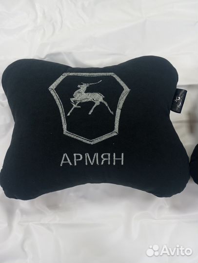 Автомобильная подушка на подголовник