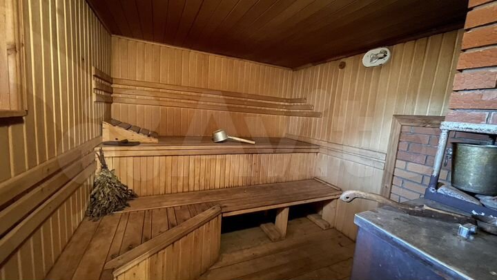 Коттедж 200 м² на участке 30 сот.