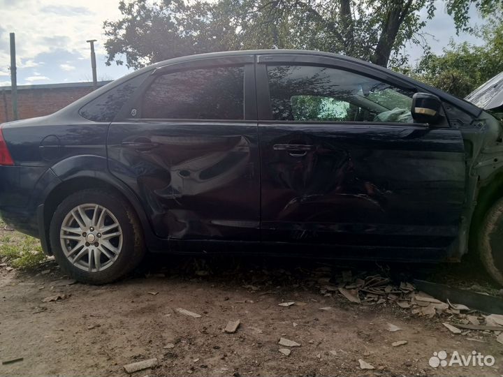 Двери Ford Focus 2