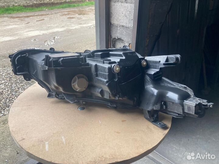 Фара передняя левая Toyota Camry 70-75