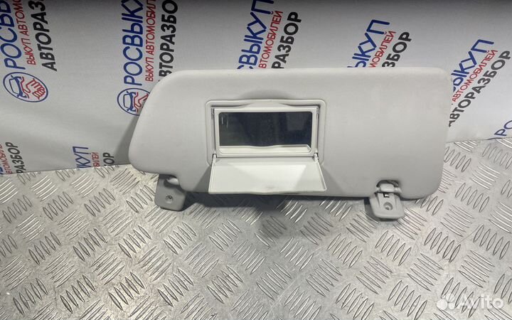 Козырек солнцезащитный Peugeot 308