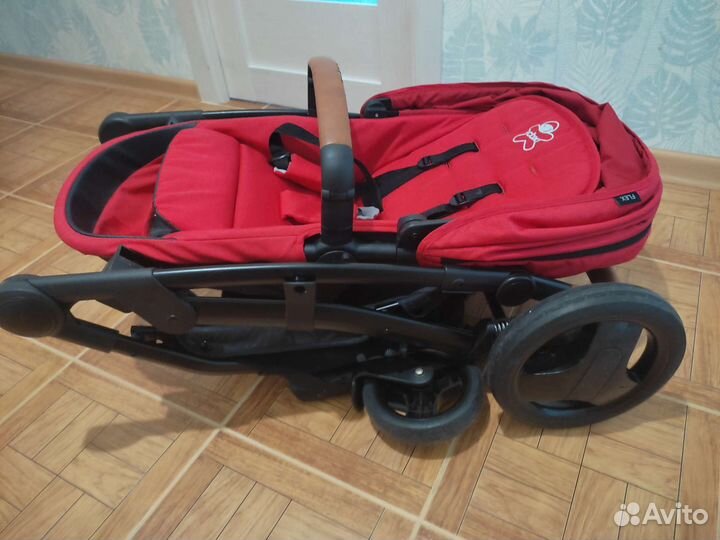 Коляска-трансформер Leotie Flex Lux