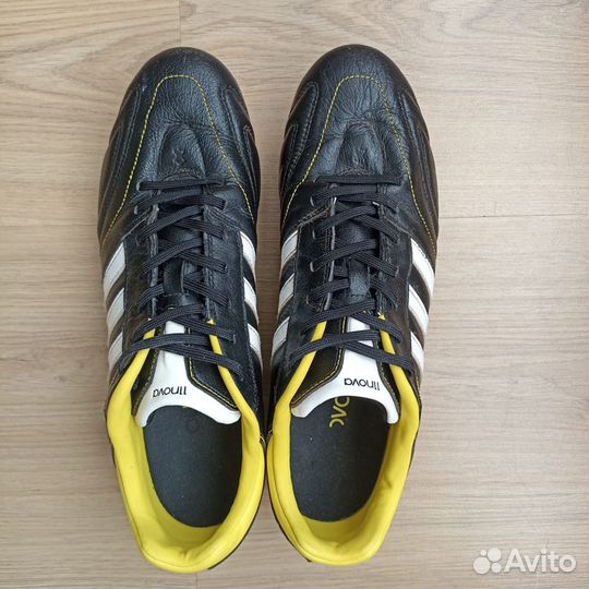 Мужские бутсы Adidas 11Nova