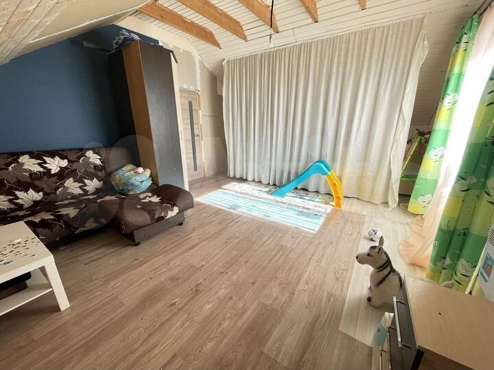 Дом 94 м² на участке 8,4 сот.