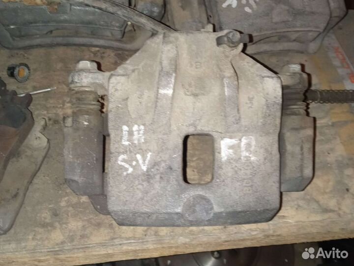 Суппорт передний Hyundai Sonata Тагаз б. У