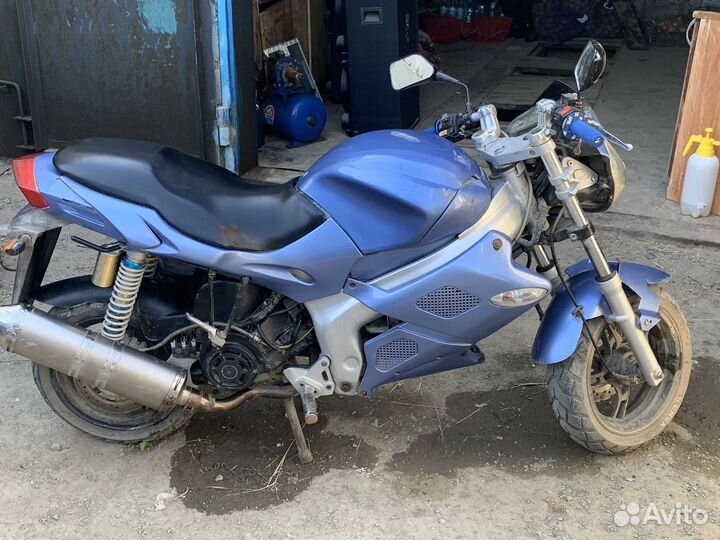 Продам скутер байк guro GET 150 CC