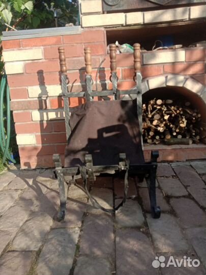 Дровница для камина кованная