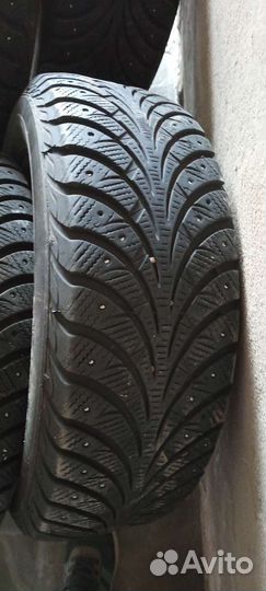 Sava Eskimo Stud 205/60 R16