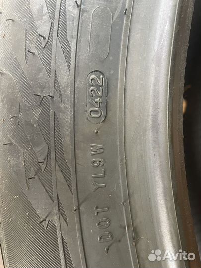 Nokian Tyres Hakkapeliitta 9 SUV 275/50 R22