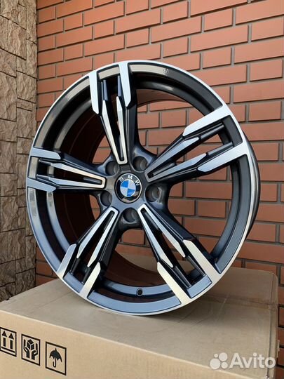 Разноширокие диски R19 BMW F10 F25