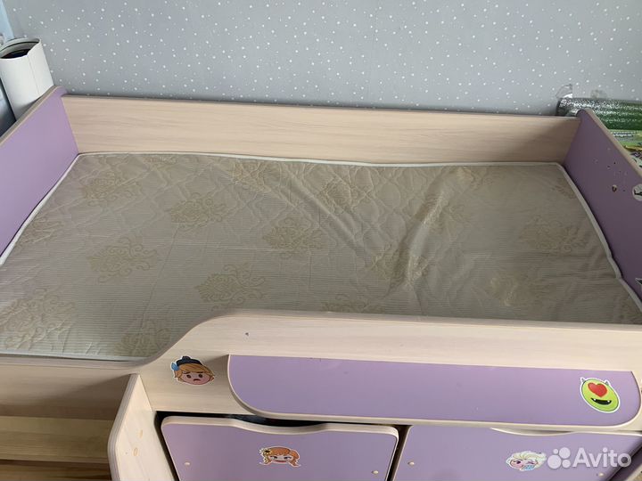 Детская кровать от 3 лет с бортиками, матрасом