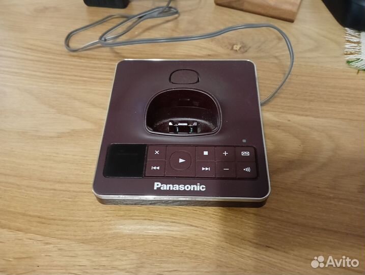Радиотелефон panasonic KX-TG8561RU