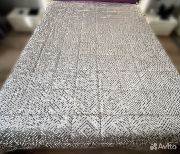 Покрывало на 2 х спальную кровать