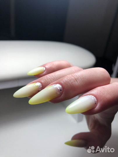 Маникюр/наращивание ногтей