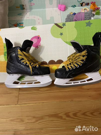 Хоккейные коньки bauer 170 размер 7.5 ее
