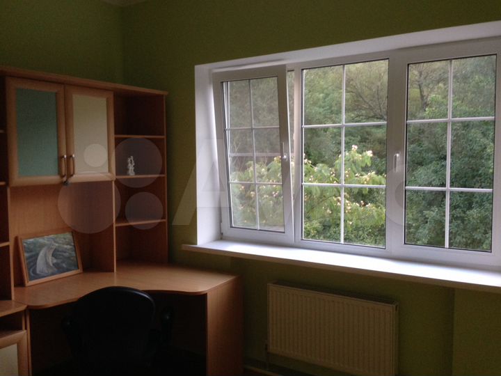 Дом 397 м² на участке 15 сот.