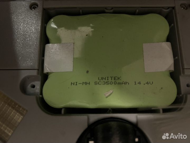 Робот пылесос