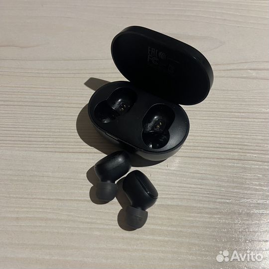 Беспроводные наушники Mi True Wireless Basic 2