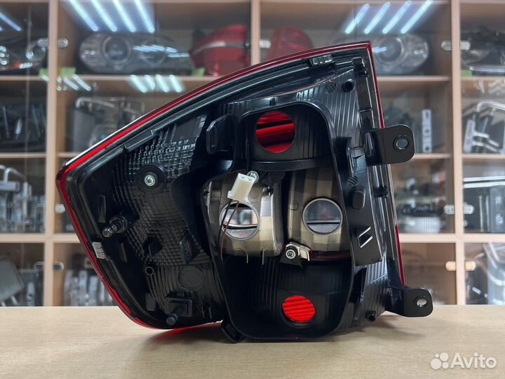 Фонарь задний Шкода Рапид / Skoda Rapid