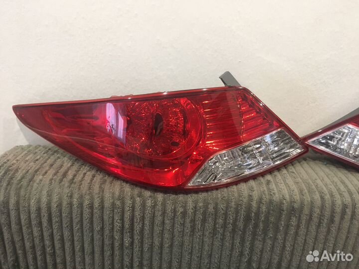 Задние фонари на hyundai solaris. Левая, правая