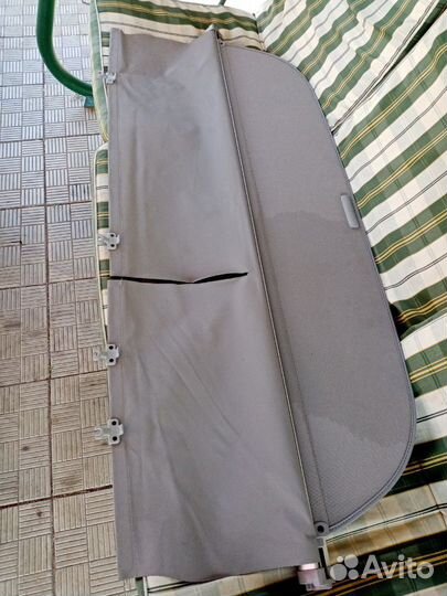 Продаётся задняя полка - штора для Мицубиси Паджер