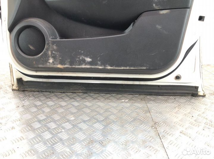 Дверь передняя правая Nissan Qashqai+2 2.0 DCI