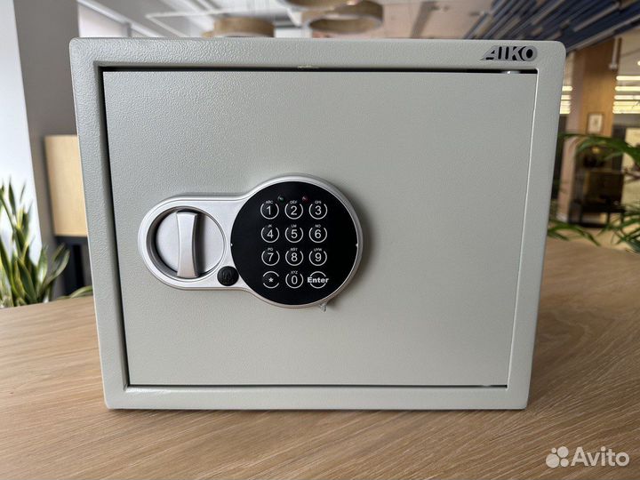Оружейный сейф aiko чирок 1018 EL