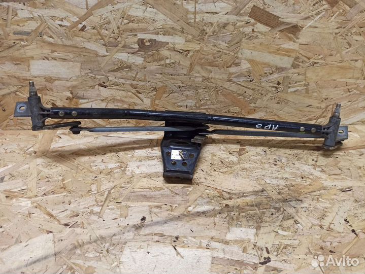 Трапеция дворников Audi 80