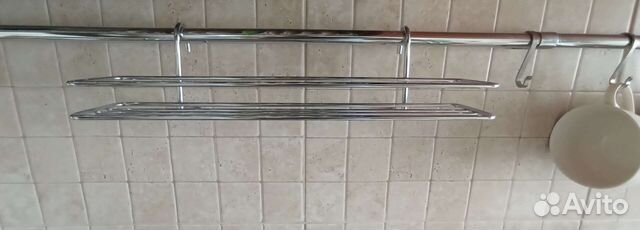 Полка навесная кухонная