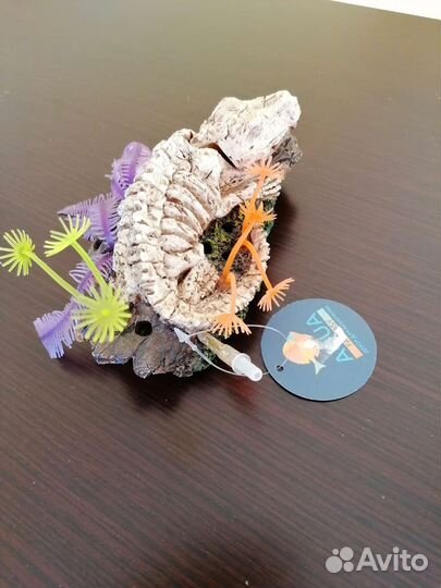 Декор для аквариума Крокодил с распылителем