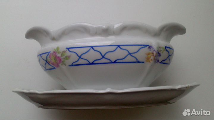 Старинный соусник