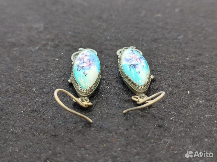 Серьги финифть цветы на голубом фоне