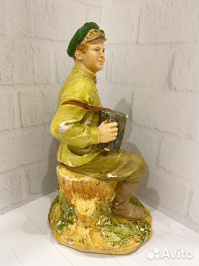 Иван Бровкин статуэтка СССР