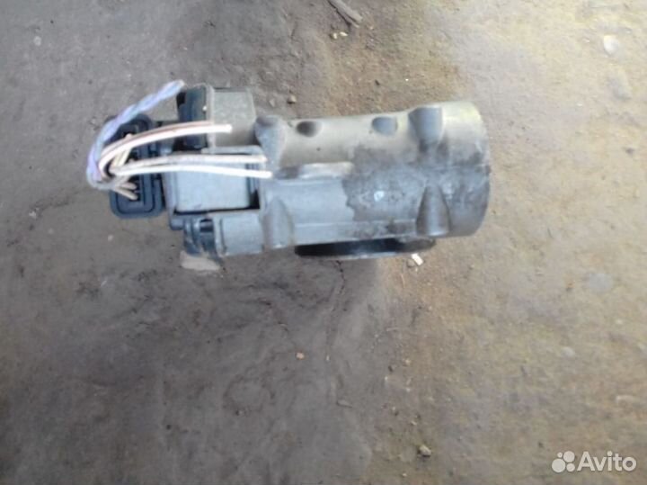 Дроссельная заслонка Citroen C4 Peugeot 207 307