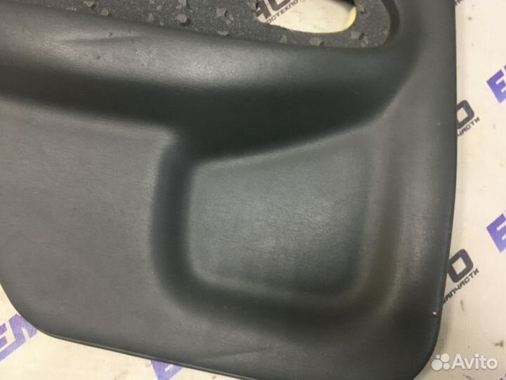 Обшивка двери задней левой Киа Спектра