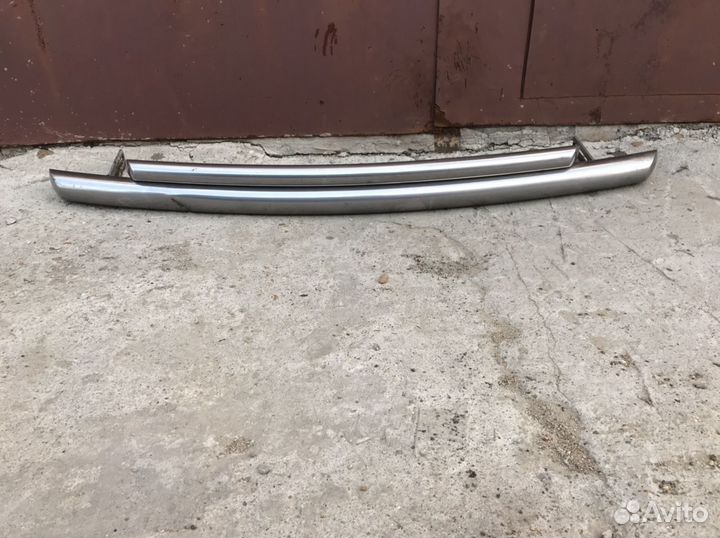 Продам дугу защиты бампера передняя на Хендай ix35