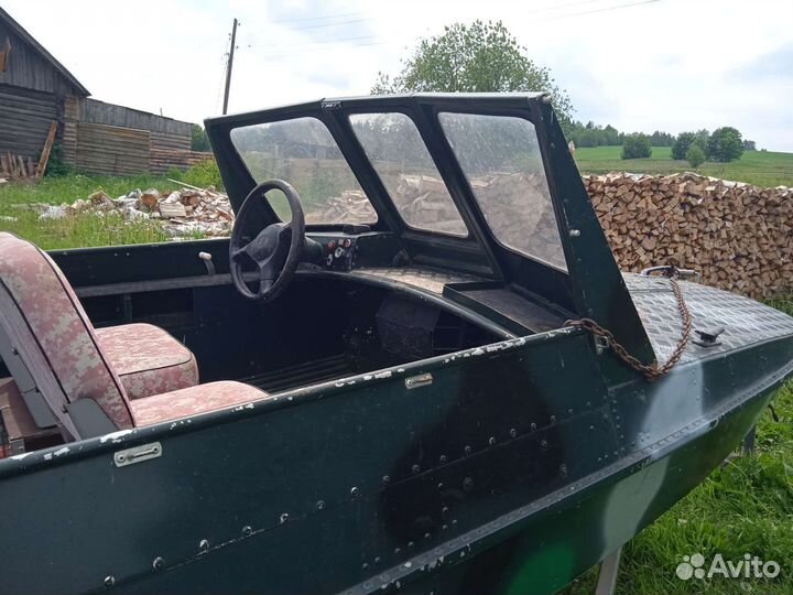 Катер водомет