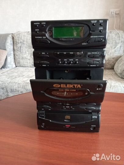 Музыкальный центр