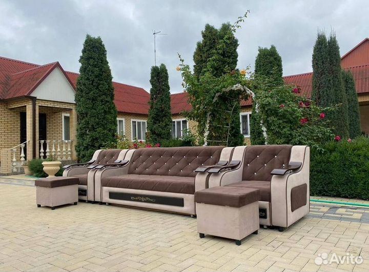 Диван мягкий