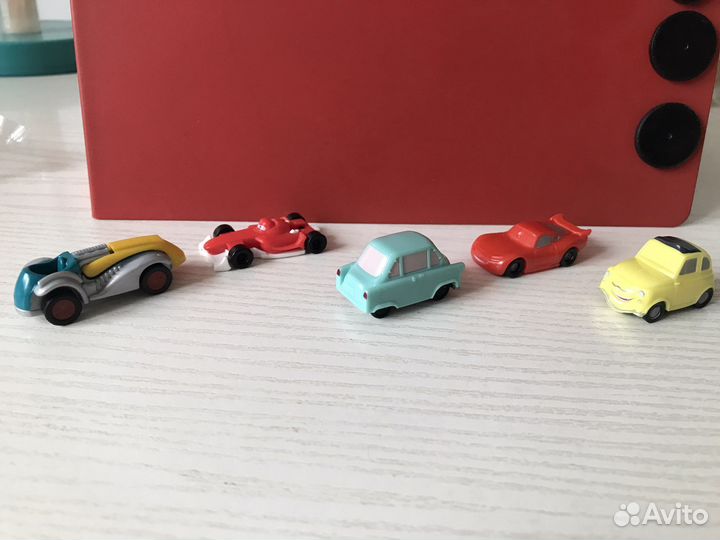 Игрушки из киндера