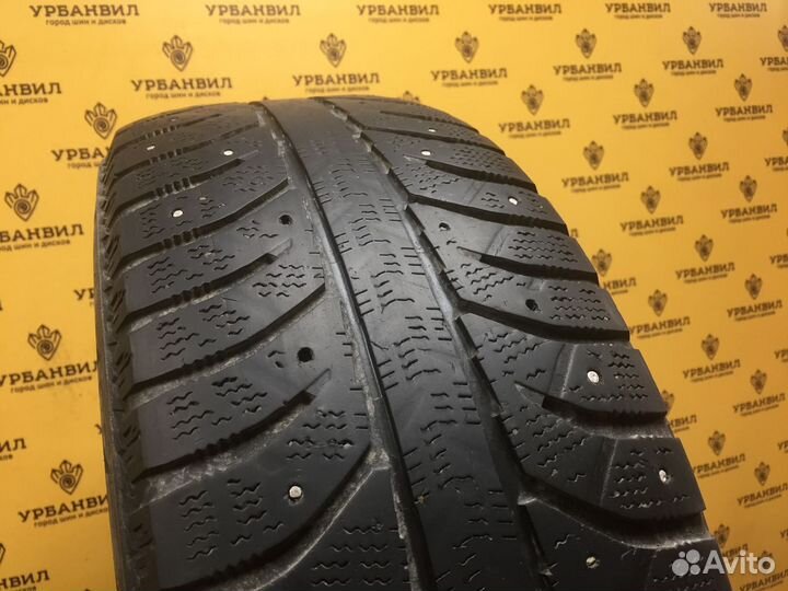 Bridgestone Ice Cruiser 7000 205/65 R15 94T