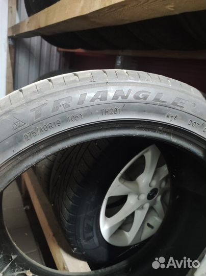 Triangle Sportex TSH11 245/45 R19 и 275/40 R19 105Y