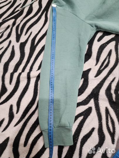 Спортивный костюм женский